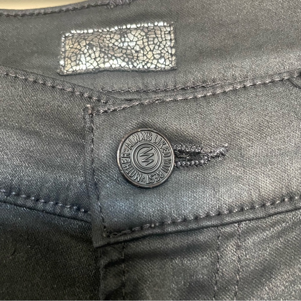 MOTHER Stunner Zip Ankle Step Fray Skinny Jeans 26 Black Shine - Picture 7 of 10